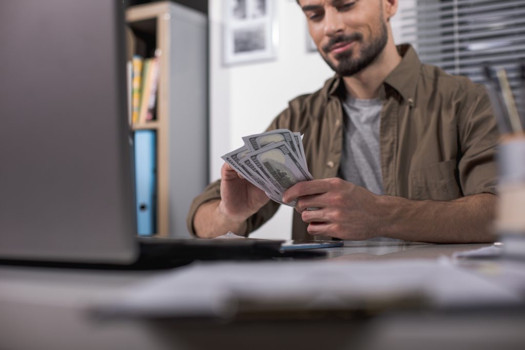 Quick List of Real Side Jobs That Can Make Money From Home